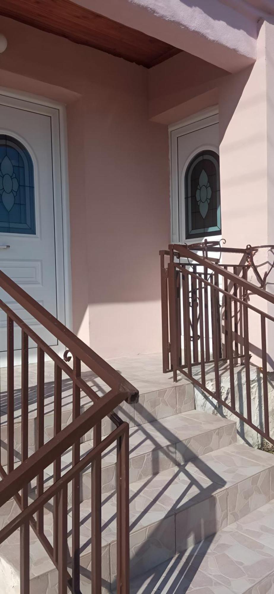 Μονοκατοικια 3 Δωματιων Kateríni Exterior foto